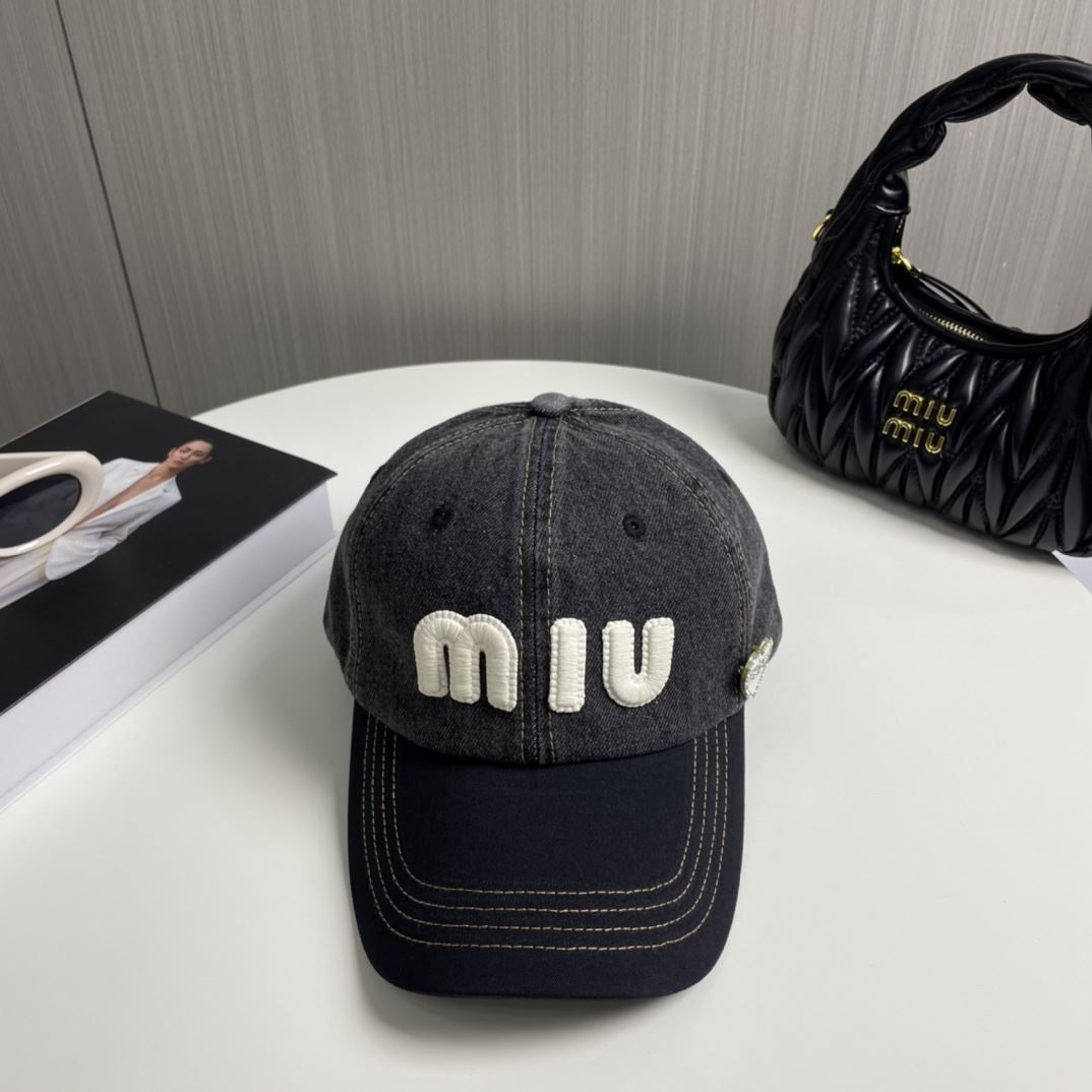 Miu Miu Caps